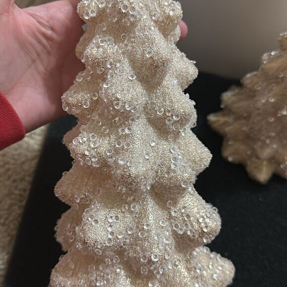 Frontgate Elegant Frosted Gold “Diamond” studded Holiday Tree Set - Picture 4 of 10